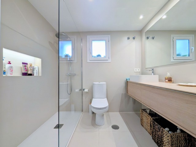 4 Schlafzimmer Apartment in San Pedro de Alcántara