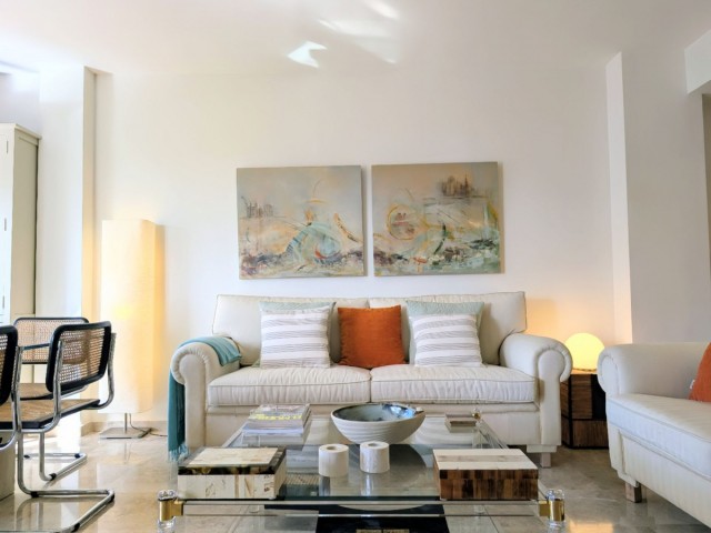 4 Makuuhuoneen Huoneisto San Pedro de Alcántara