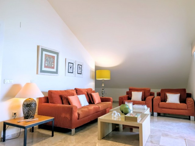 4 Makuuhuoneen Huoneisto San Pedro de Alcántara