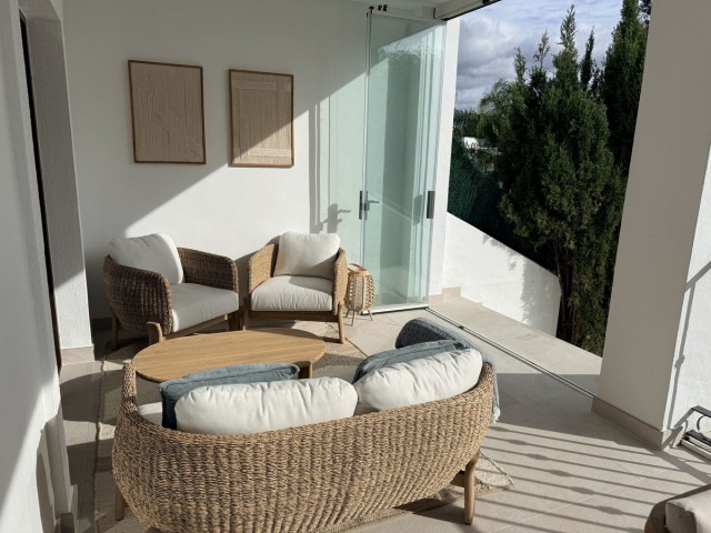 4 Bedrooms Townhouse in Estepona