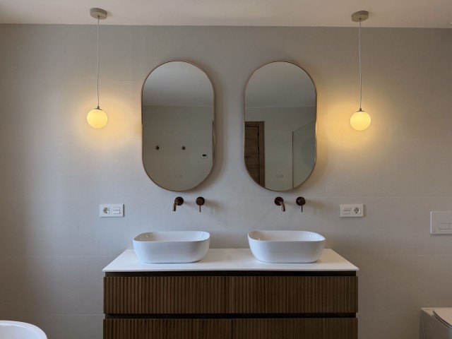 4 Bedrooms Townhouse in Estepona