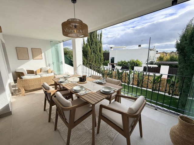 Townhouse New Golden Mile - R5297026
