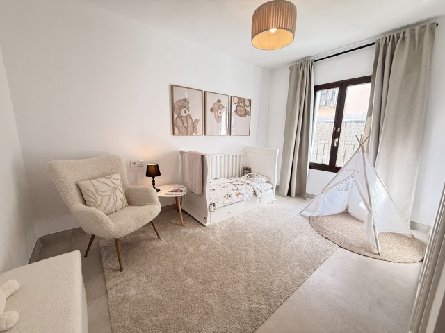 4 Bedrooms Townhouse in New Golden Mile