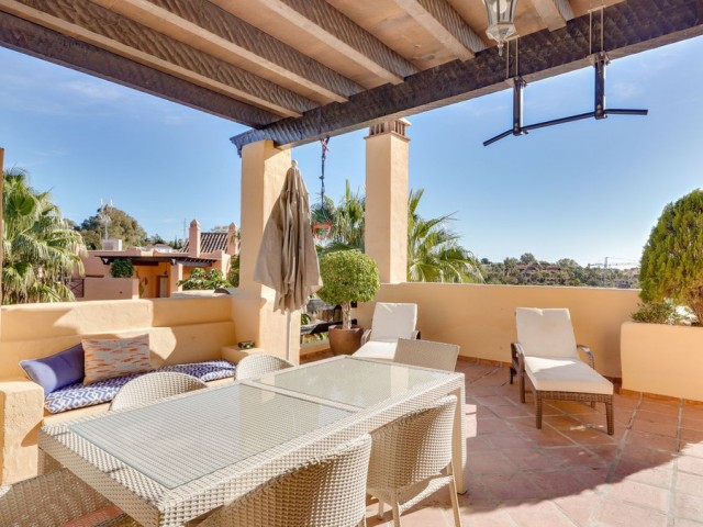 3 Bedrooms Apartment in Estepona