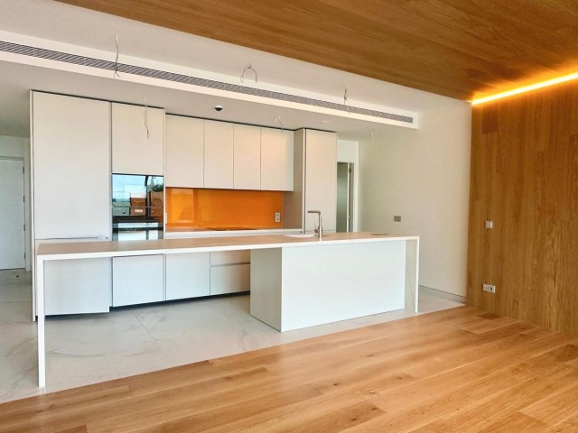 3 Bedrooms Apartment in Fuengirola