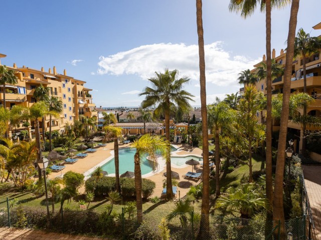 2 Schlafzimmer Apartment in San Pedro de Alcántara