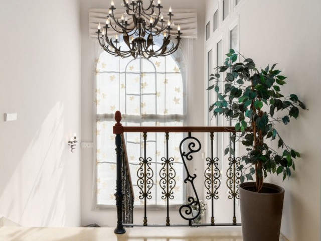 7 Bedrooms Villa in Nueva Andalucía