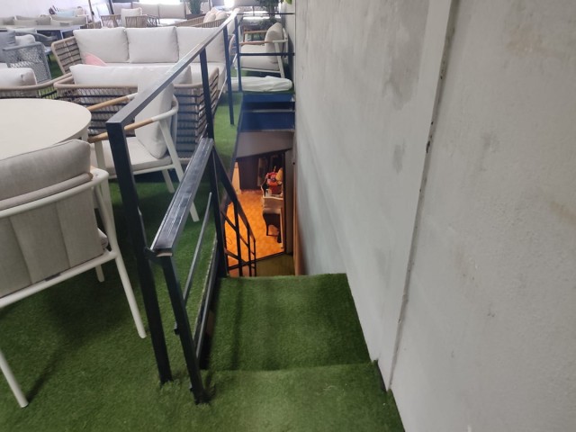 Kommerziell in Málaga