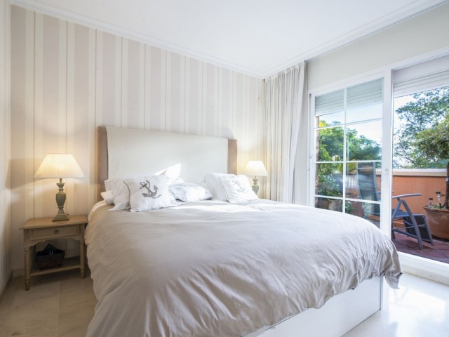 3 Bedrooms Apartment in Nueva Andalucía