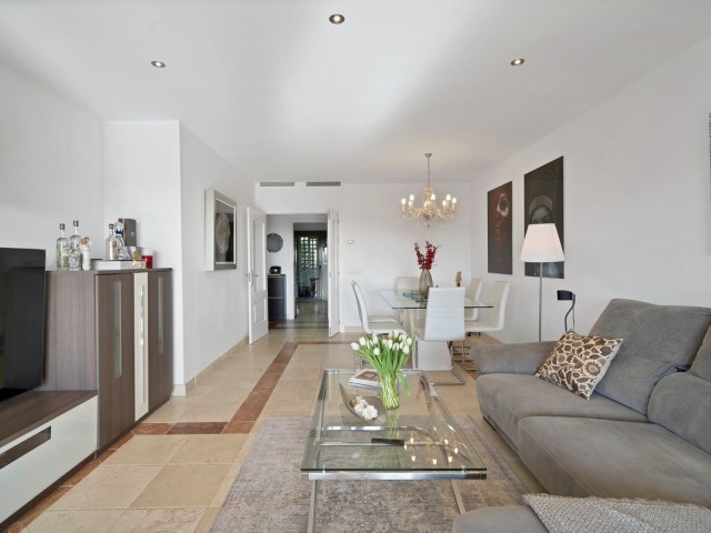 Apartment, Atalaya, R5294488