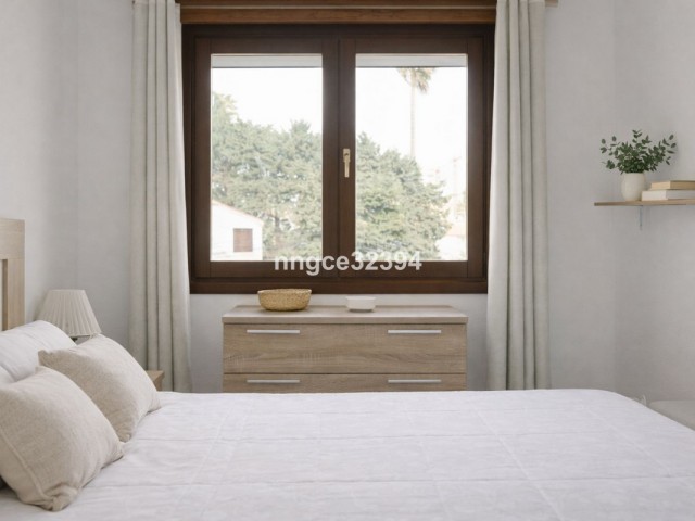 Maison mitoyenne avec 4 Chambres  à Manilva