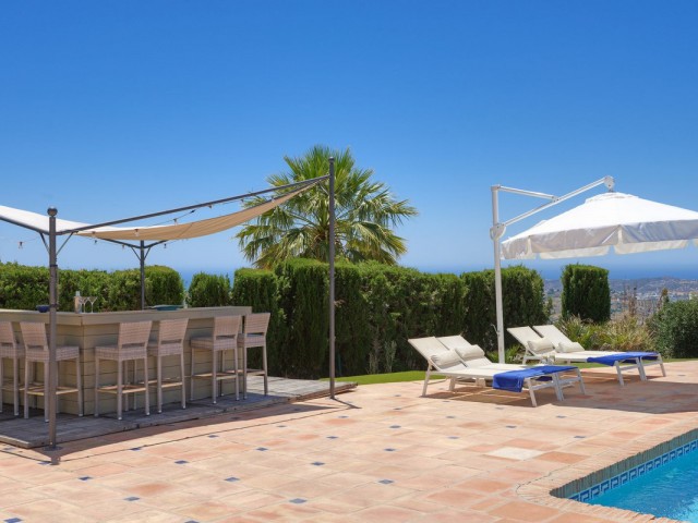 6 Soveroms Villa i Mijas