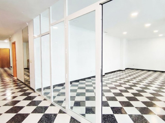 Comercial, Alhaurín el Grande, R5297641