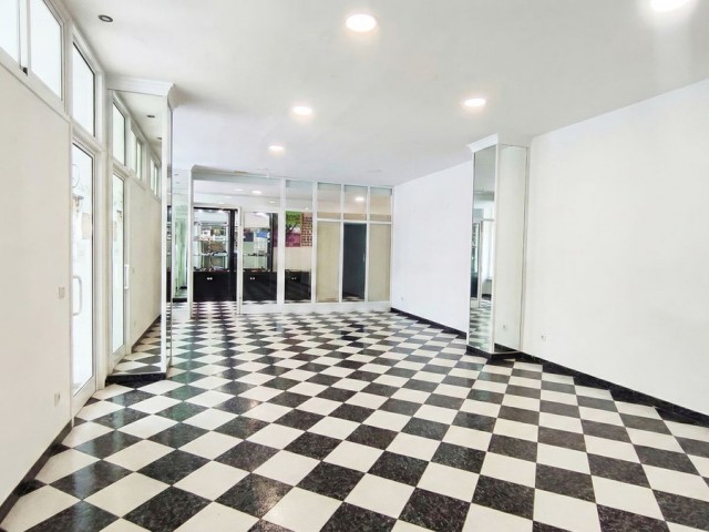 Liikekiinteistö Alhaurín el Grande