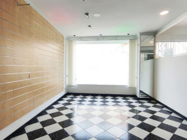 Liikekiinteistö Alhaurín el Grande