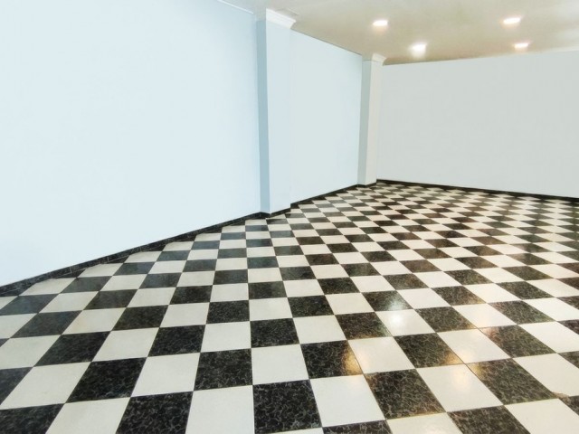 Liikekiinteistö Alhaurín el Grande