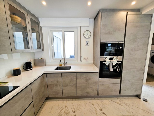 4 Slaapkamer Rijtjeshuis in La Cala de Mijas