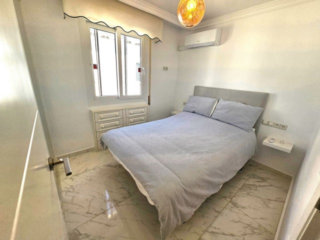 Maison mitoyenne avec 4 Chambres  à La Cala de Mijas