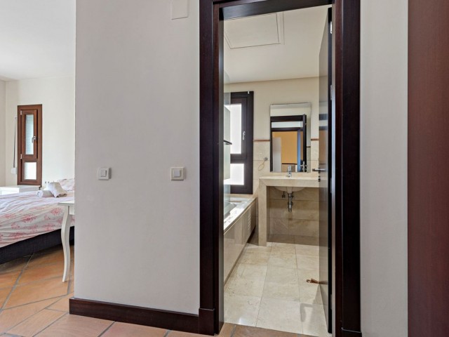 4 Schlafzimmer Reihenhaus in Benahavís