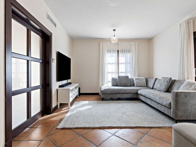 4 Schlafzimmer Reihenhaus in Benahavís