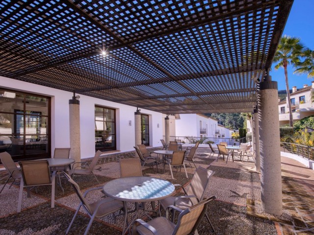 4 Schlafzimmer Reihenhaus in Benahavís