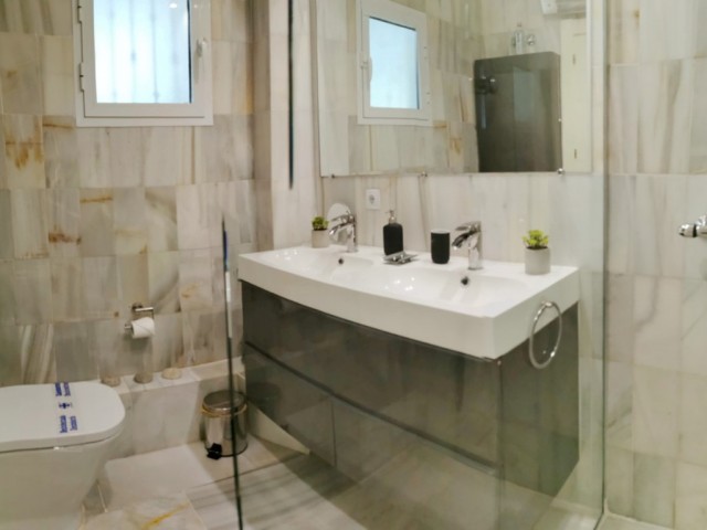 Apartment, La Mairena, R5298109