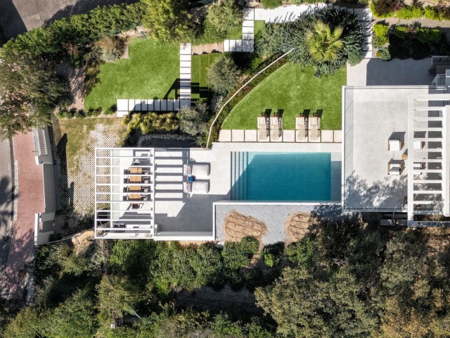 5 Sovrums Villa i Elviria