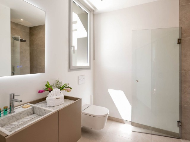 5 Sovrums Villa i Elviria