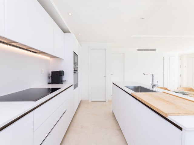 Penthouse in Nueva Andalucía