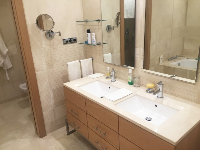 2 Bedrooms Apartment in The Golden Mile