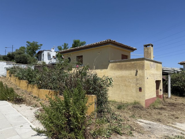 3 Makuuhuoneen Huvila Estepona