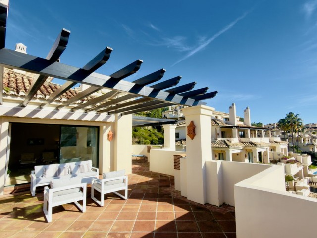 3 Schlafzimmer Apartment in Benahavís