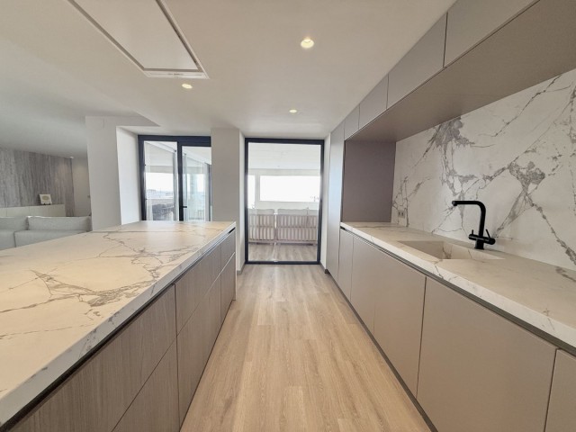 Appartement avec 5 Chambres  à Puerto Banús