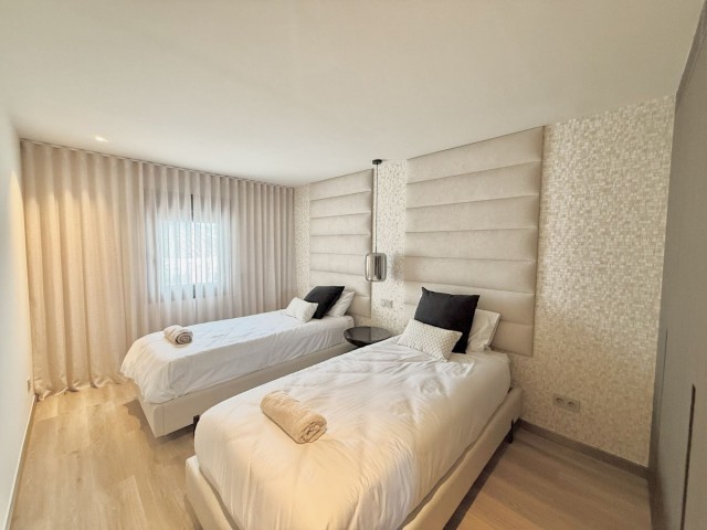 Appartement avec 5 Chambres  à Puerto Banús