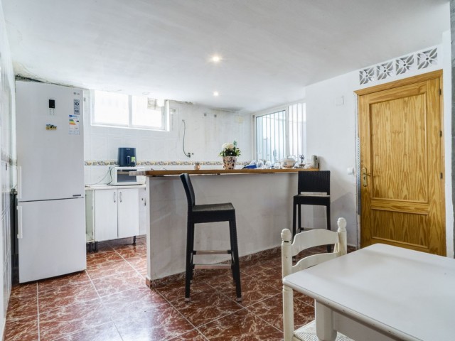 4 Bedrooms Villa in Marbella