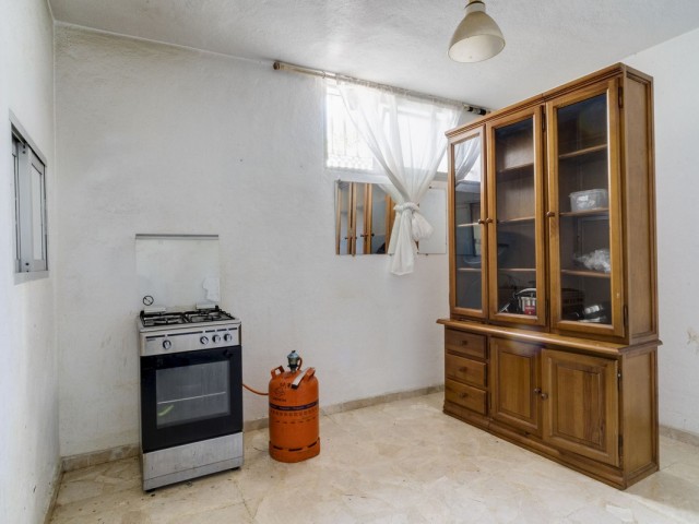 4 Bedrooms Villa in Marbella