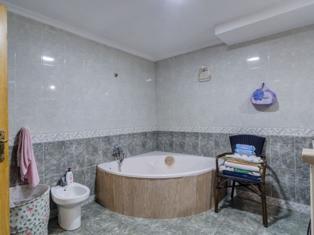 4 Schlafzimmer Villa in Marbella