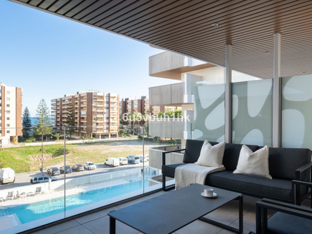 Apartamento con 2 Dormitorios  en Fuengirola