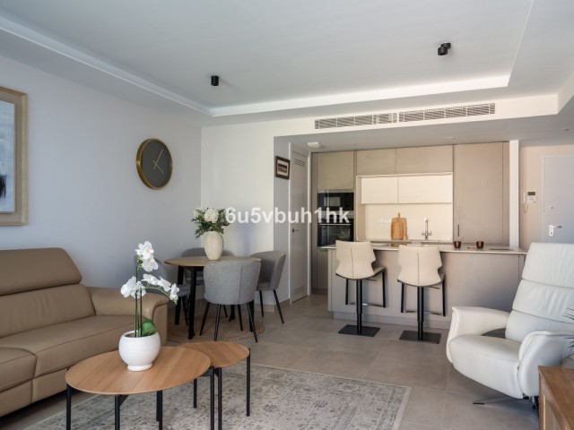 Apartamento con 2 Dormitorios  en Fuengirola