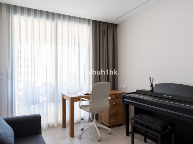 Apartamento con 2 Dormitorios  en Fuengirola