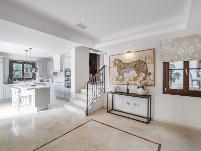 6 Bedrooms Villa in El Madroñal