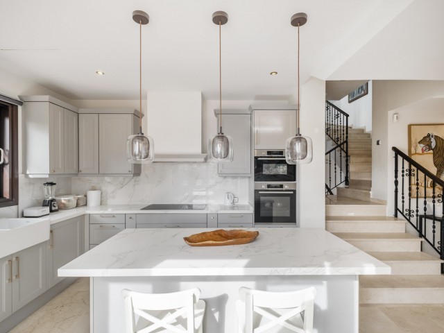 6 Bedrooms Villa in El Madroñal