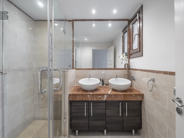 6 Bedrooms Villa in El Madroñal