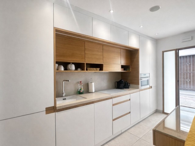 2 Bedrooms Townhouse in Marbella