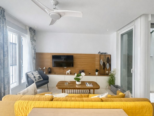 2 Bedrooms Townhouse in Marbella