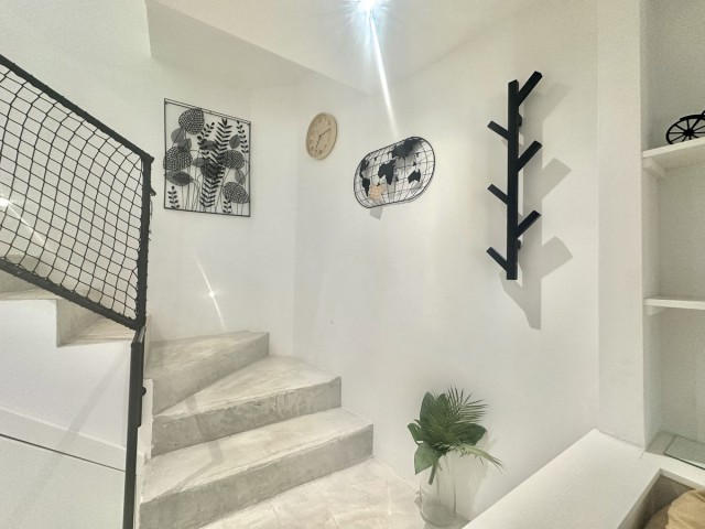 2 Bedrooms Townhouse in Marbella