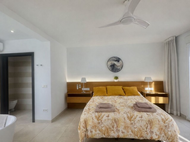 2 Bedrooms Townhouse in Marbella