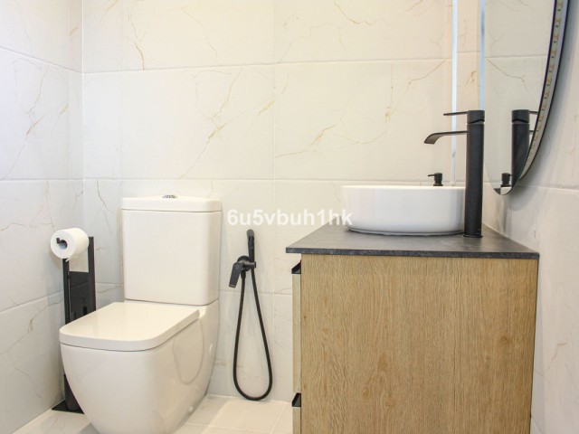 2 Sovrums Lägenhet i Marbella