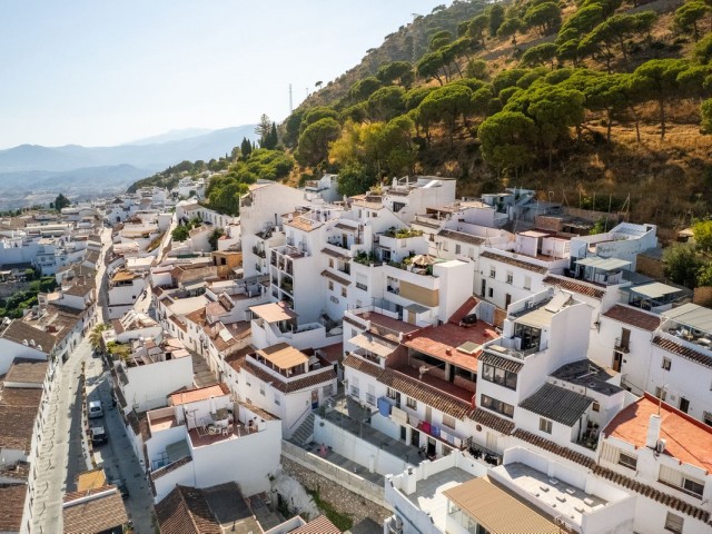 4 Schlafzimmer Reihenhaus in Mijas