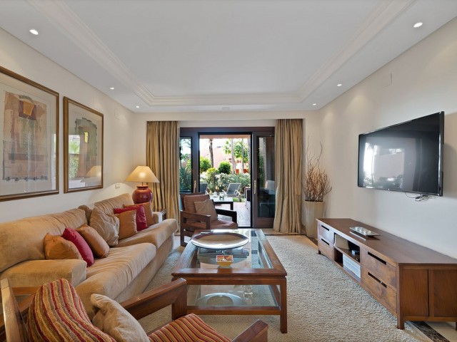 Appartement avec 2 Chambres  à New Golden Mile